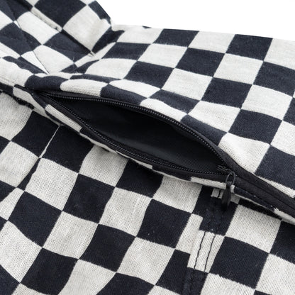 Black & White Check Pattern